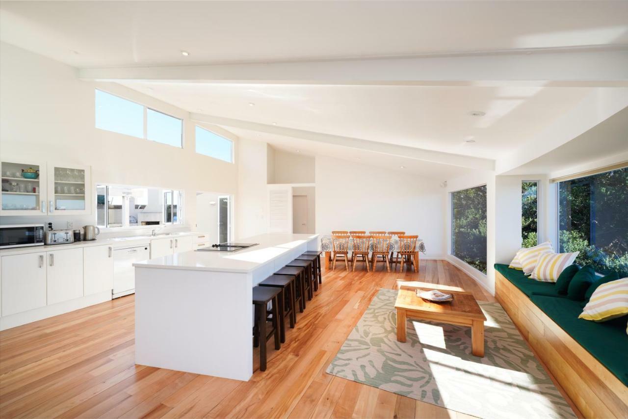 Waiheke Island Vineyard Holiday Houses Surfdale ภายนอก รูปภาพ